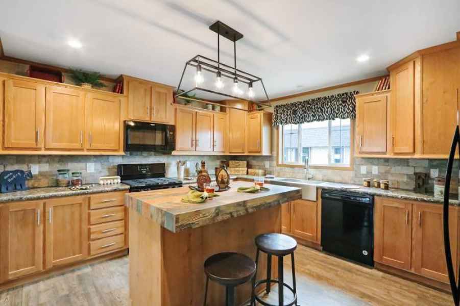 Specials Oneonta, NY Latham Homes